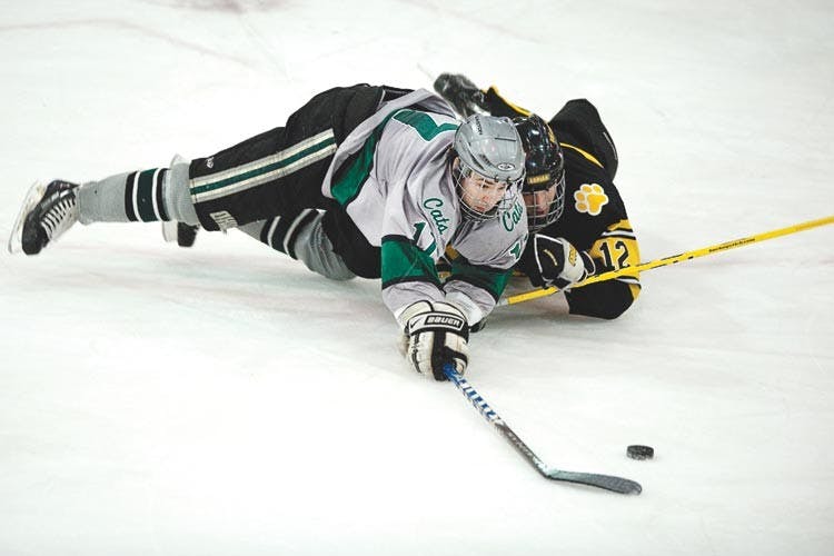 Hockey: Seniors set for battle with Bulldogs  