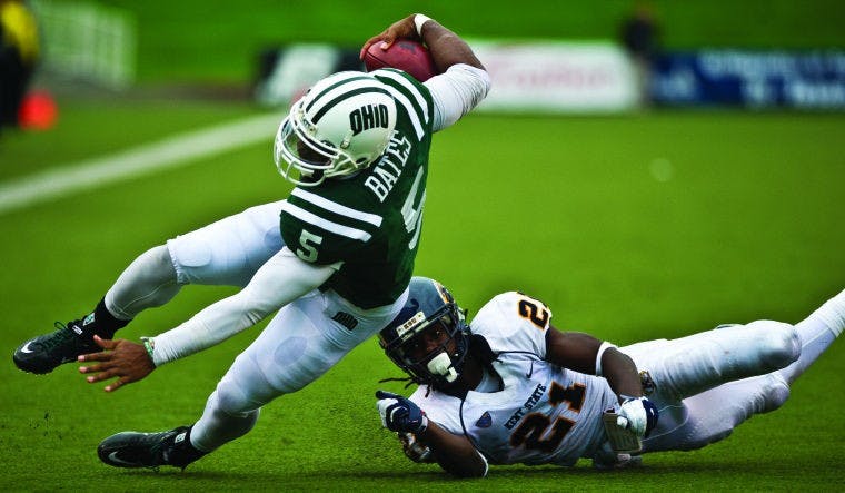 Football: Bobcats win game, lose starting defenders due to injuries  