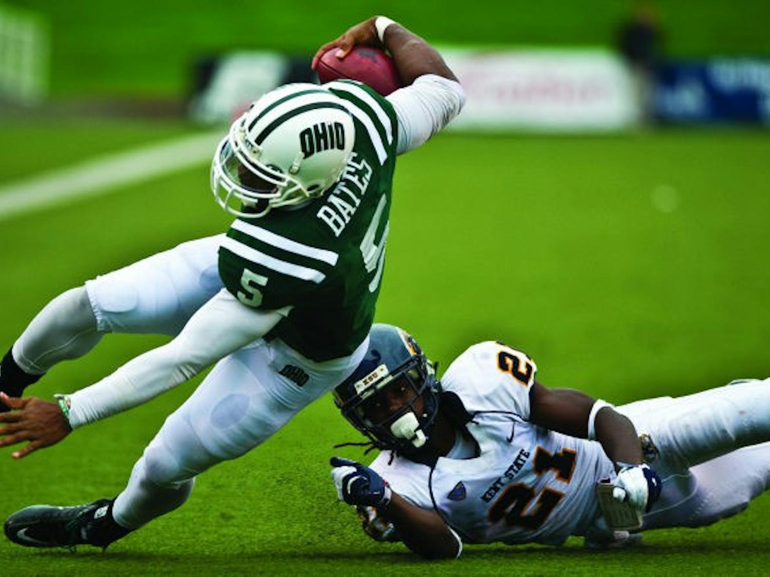 Football: Bobcats win game, lose starting defenders due to injuries