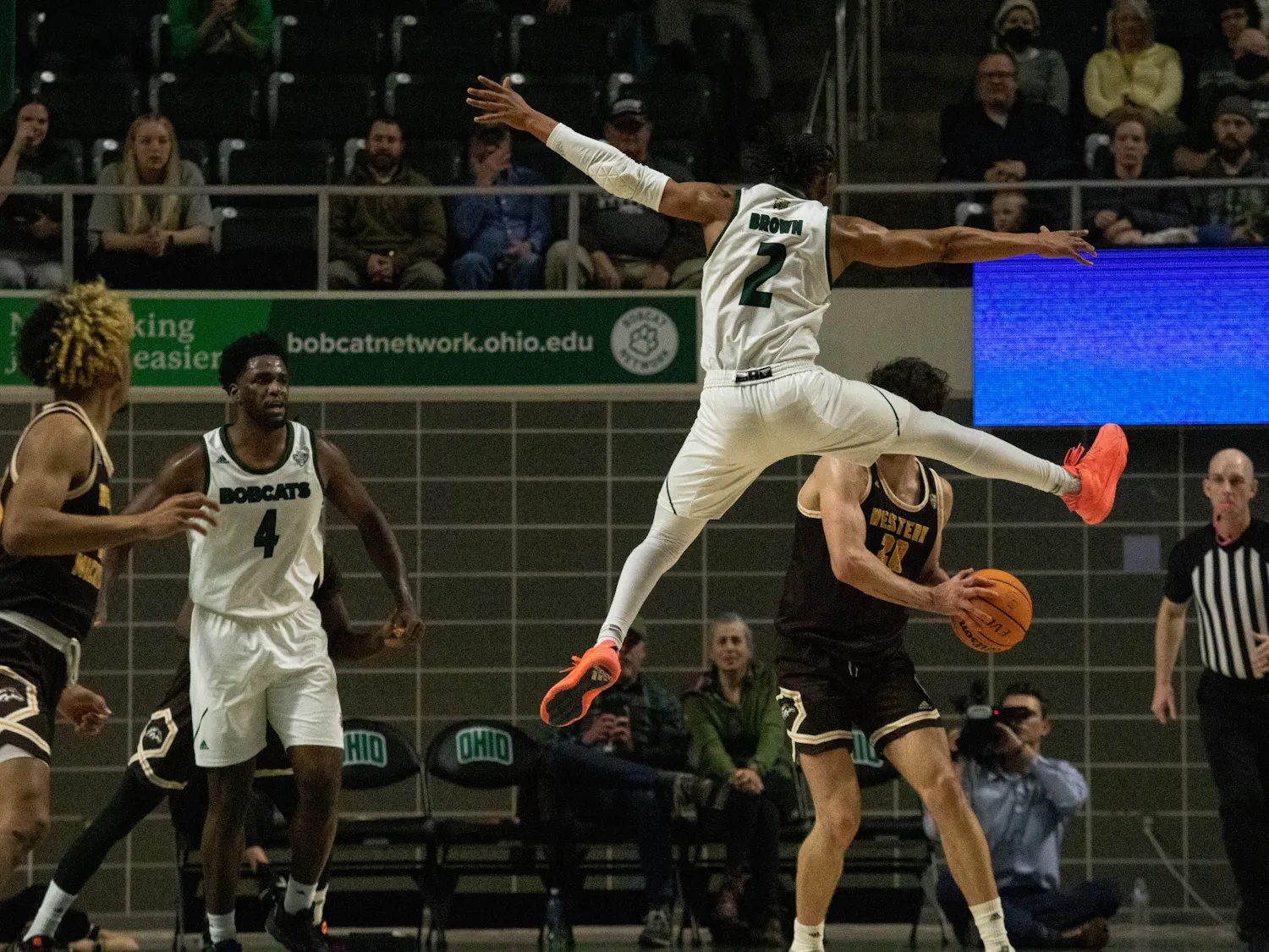 BBall vs. Western Michigan 4_Legg