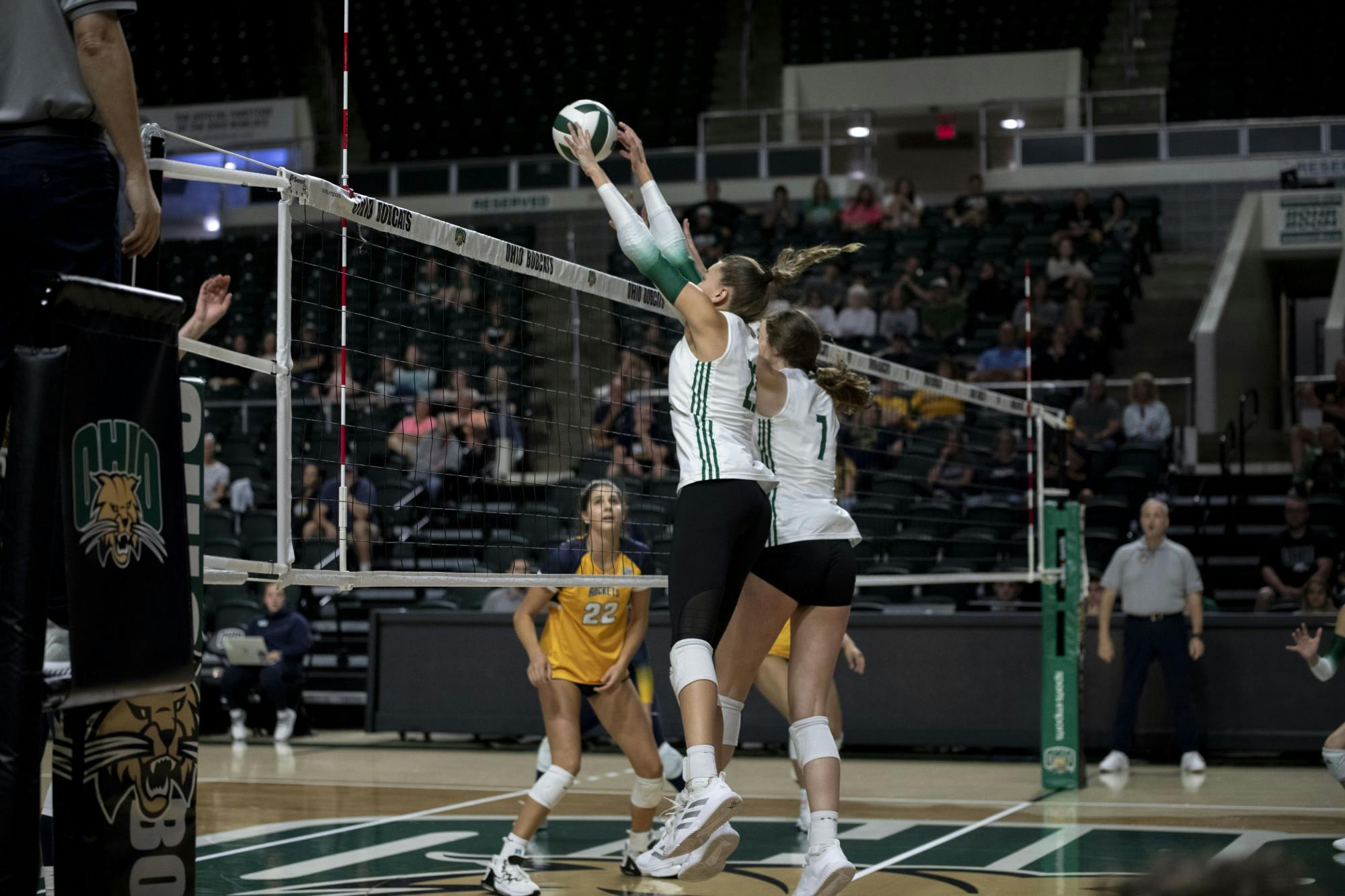 VolleyballRecap_Seavey.JPG