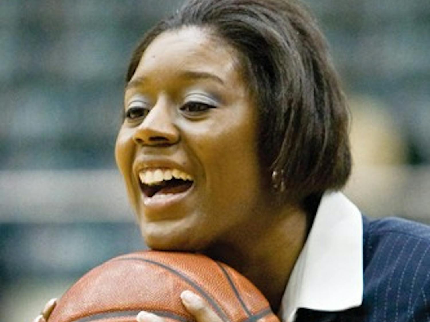 Women's Basketball: Despite past triumphs, coach fails to hit stride  