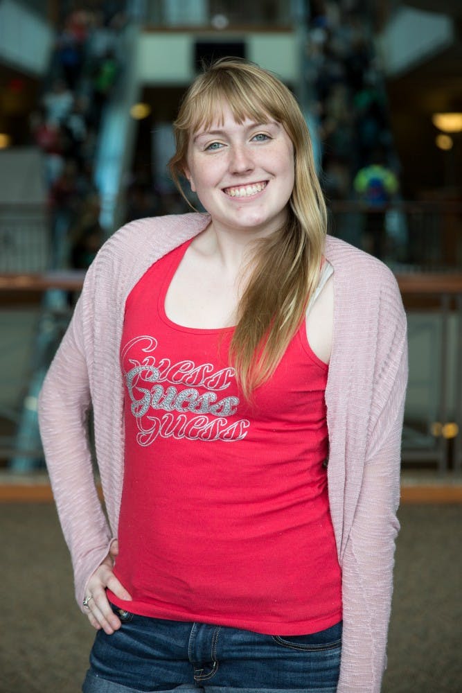 Erin Franczak Headshot