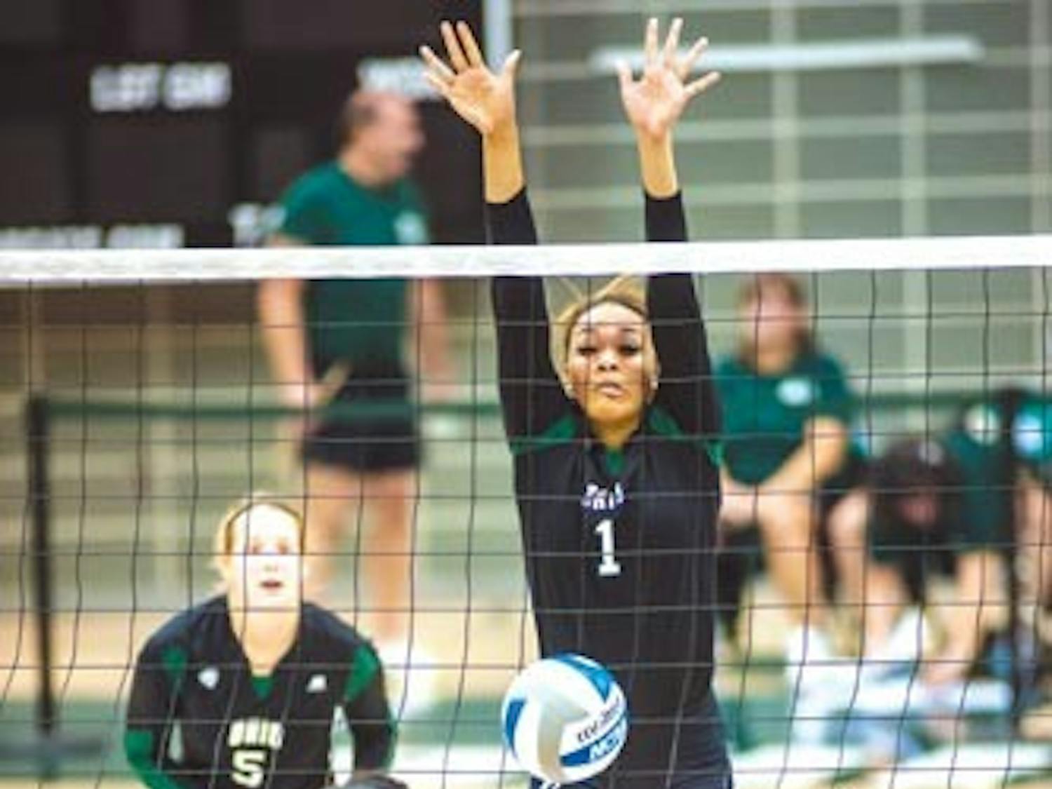 Volleyball: 'Cats hit the highway for weekend matches  