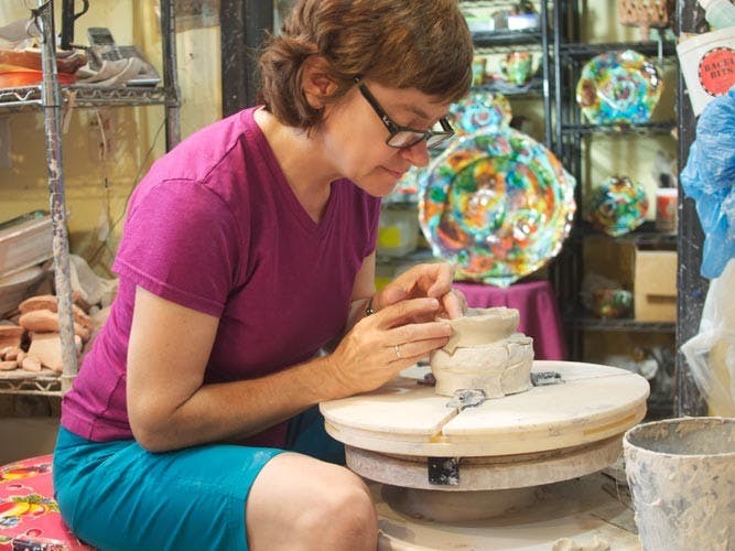 Visiting artist to lecture, interact with students  