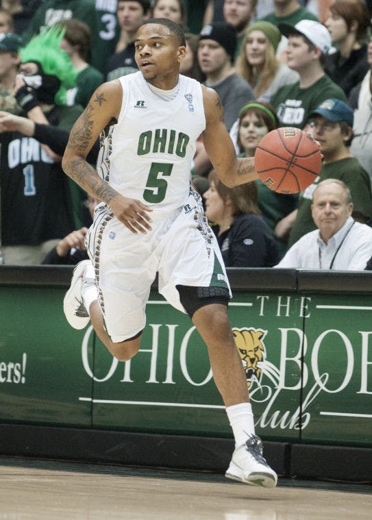 Basketball Notebook: Bobcats shoot down Eagles  