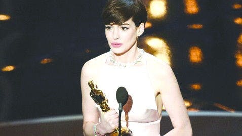 Oscars ceremony prompts debate  