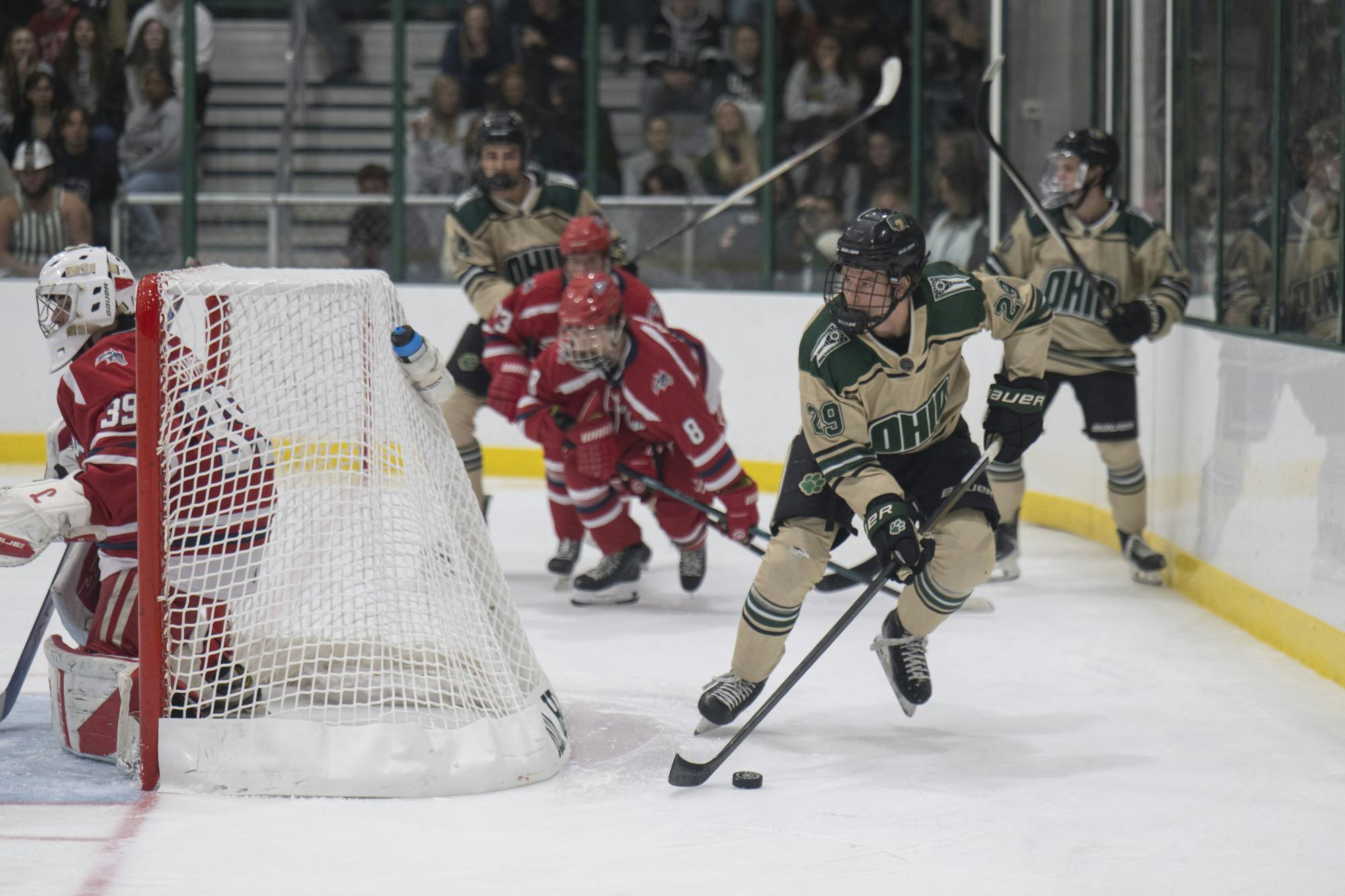 HockeyVsStoneyBrook_10-16-26_Fouss_John-11.jpg