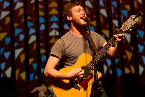 Phillip Phillips makes Athens his 'Home'  