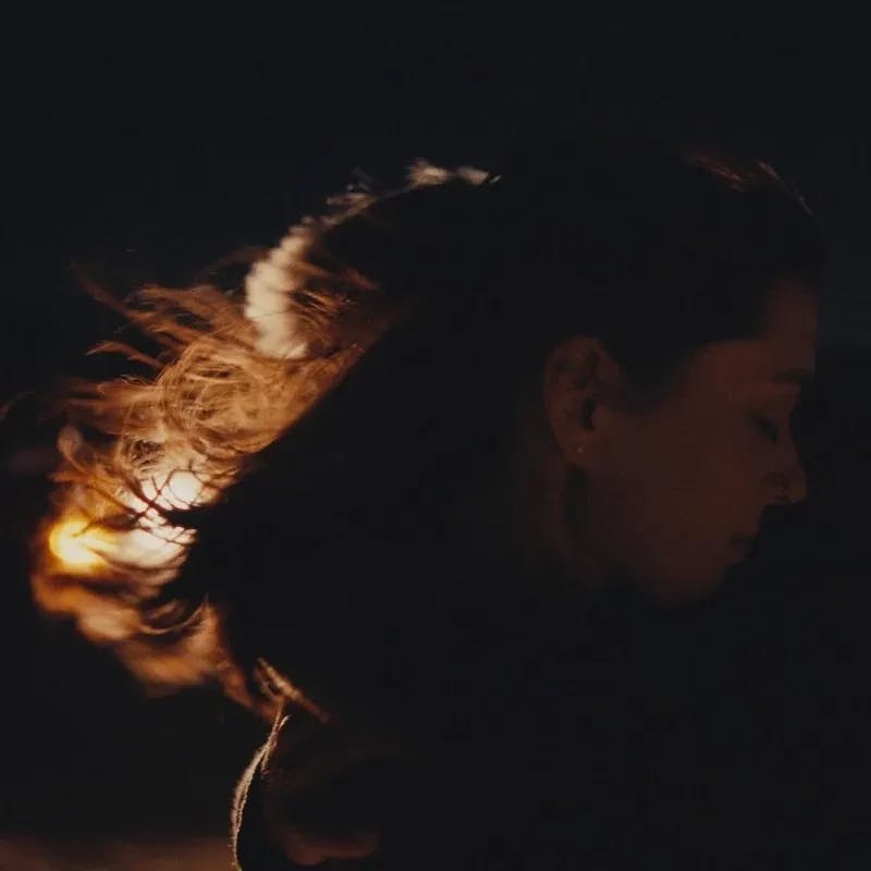 Lizzy-McAlpine-–-five-seconds-flat