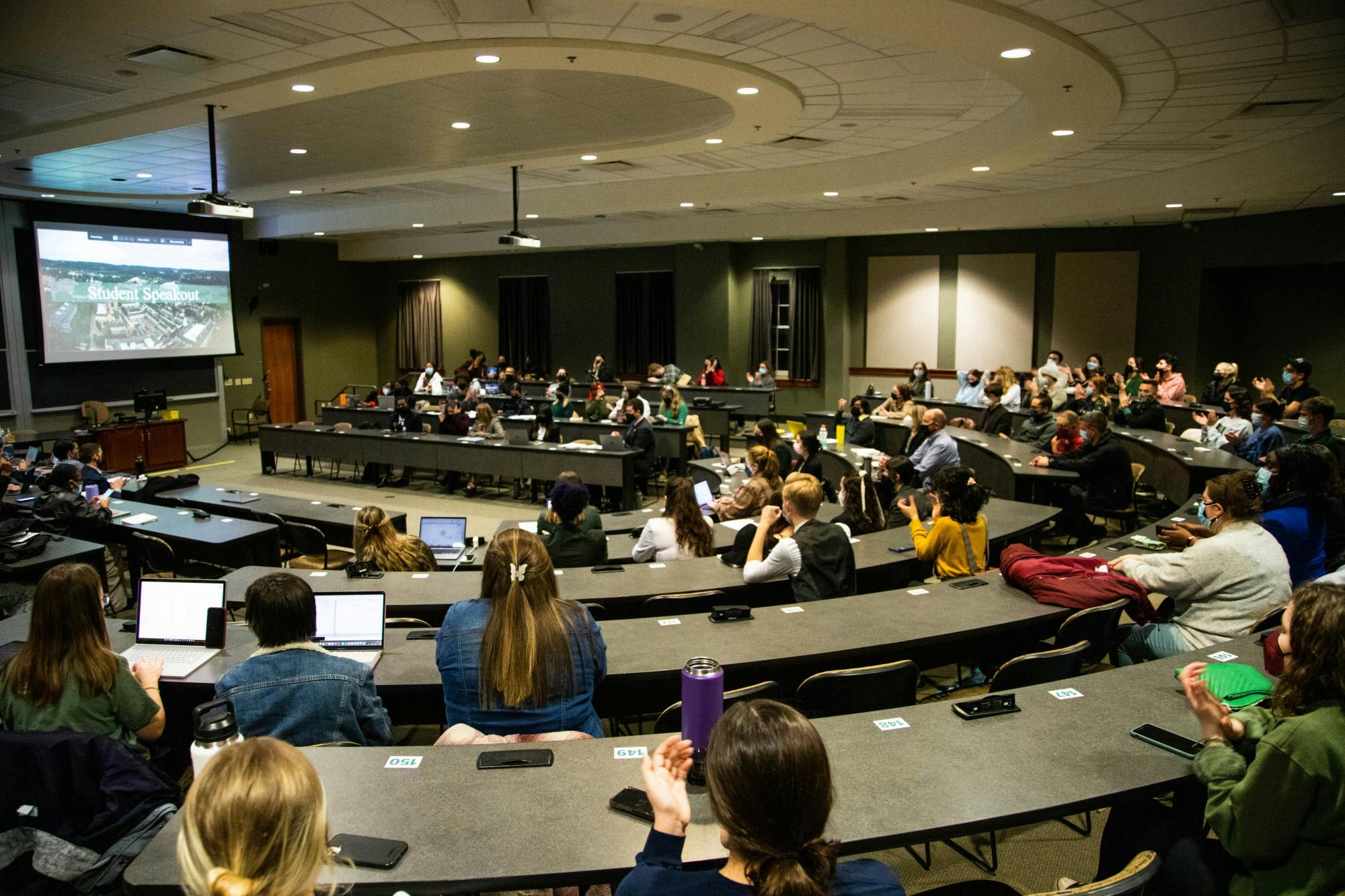 Student Senate 6_Legg.jpg