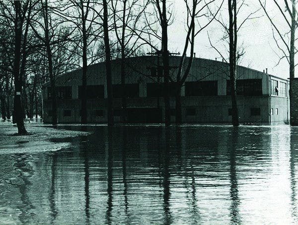 Bird Arena: OU's 1st multipurpose center  