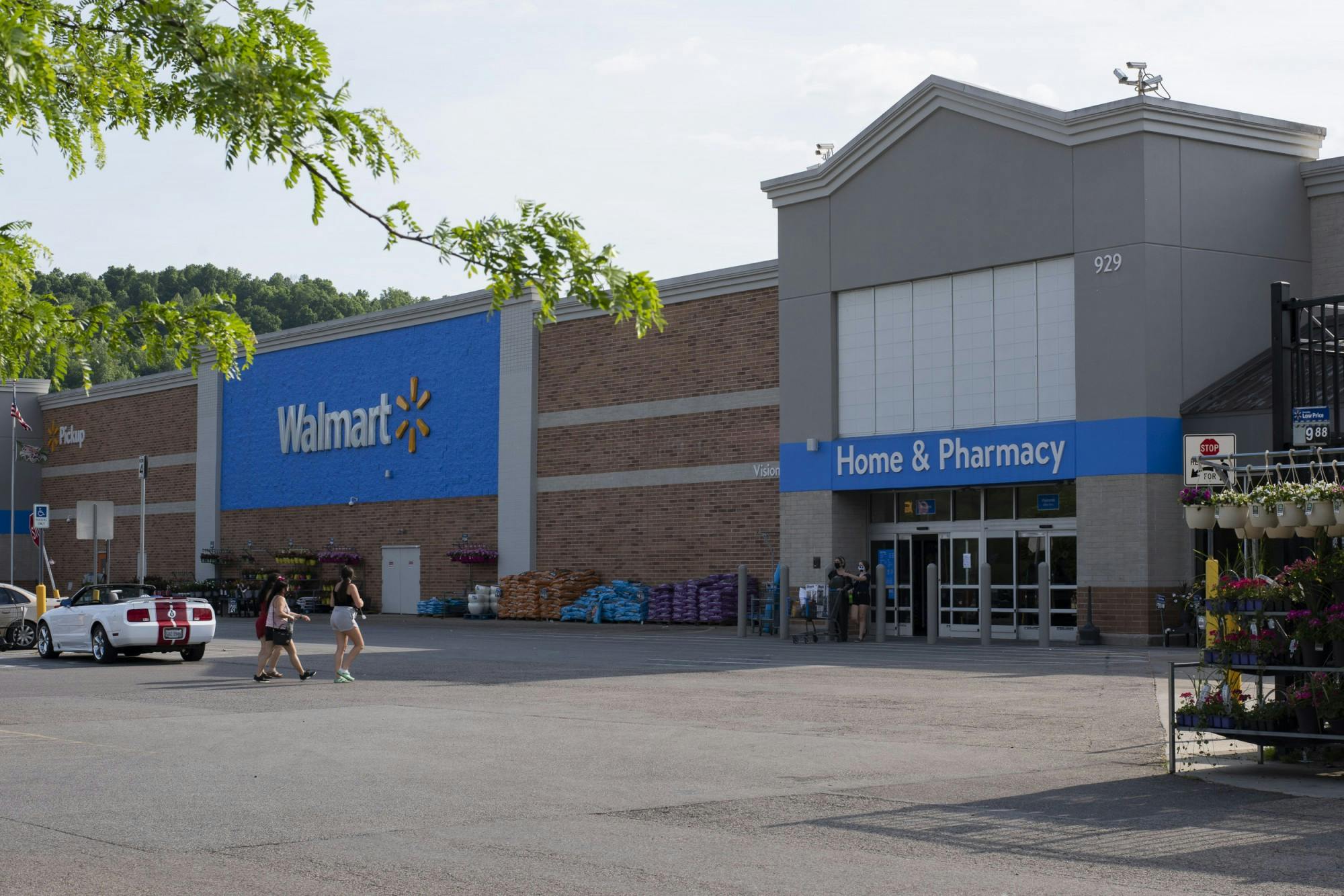 Pearson_walmart004.jpg