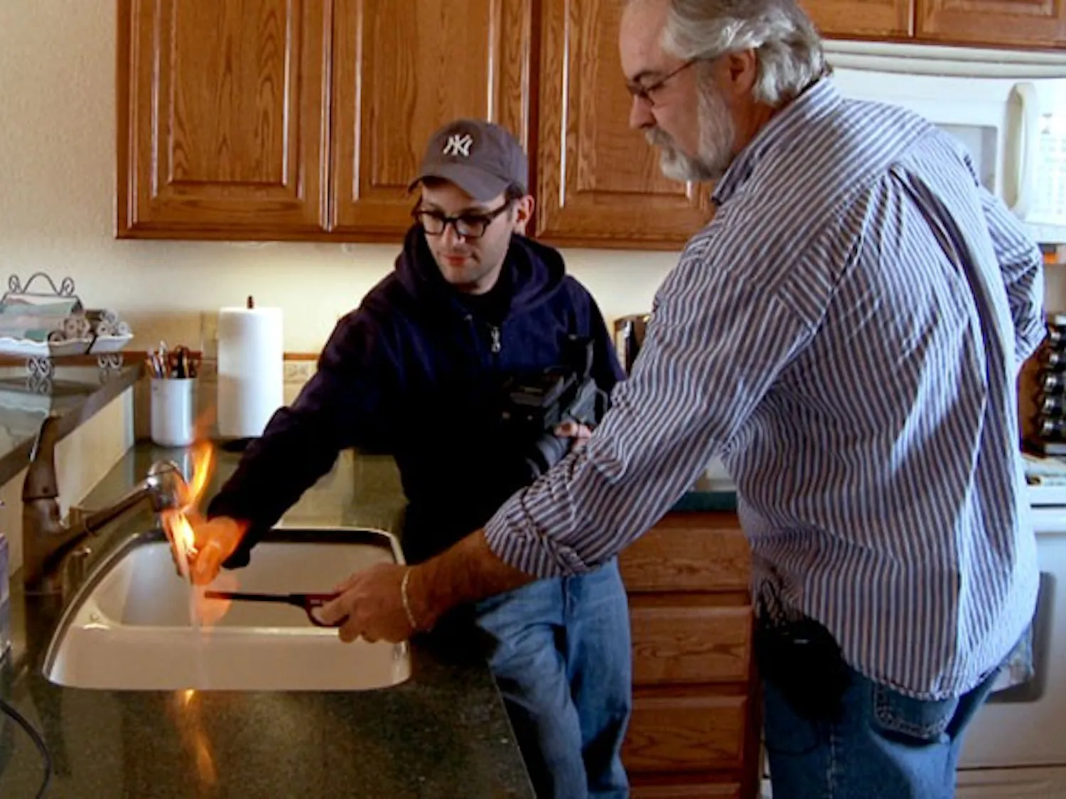 Fracking expert to present documentary