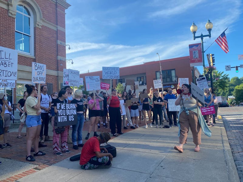 Athens residents protest in response to 'Roe v. Wade' decision - The Post