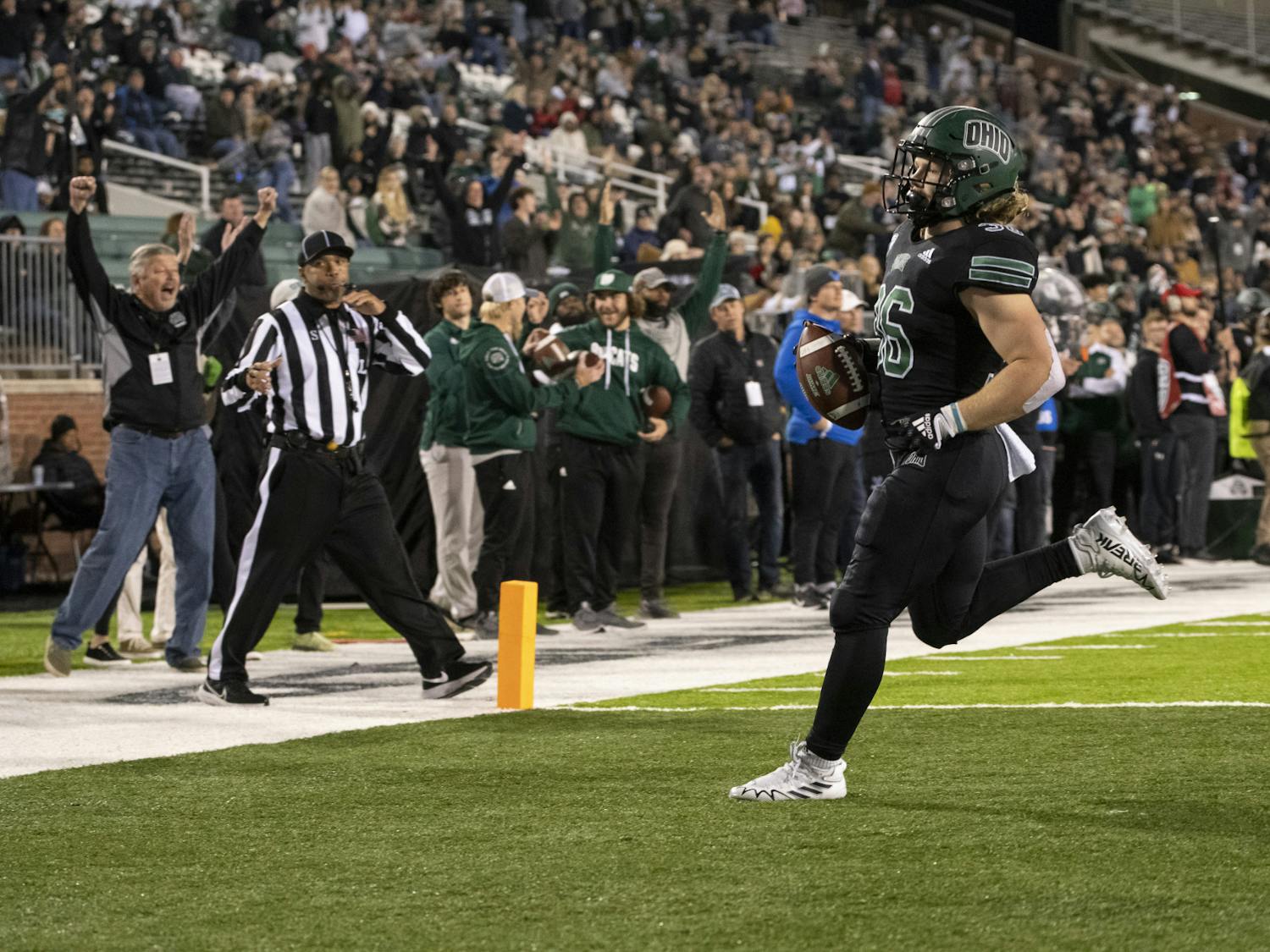 Football vs. Buffalo_Tatham 3