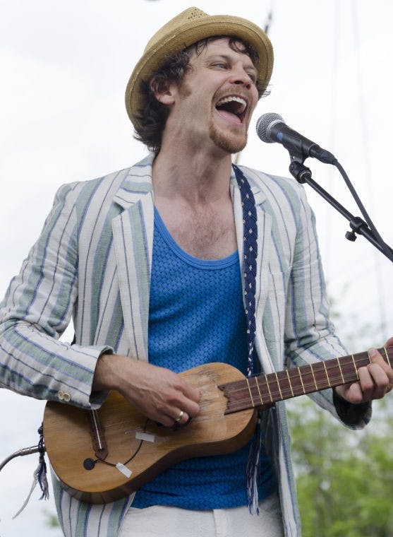 Festival ends with sunny skies and beautiful lyrics  