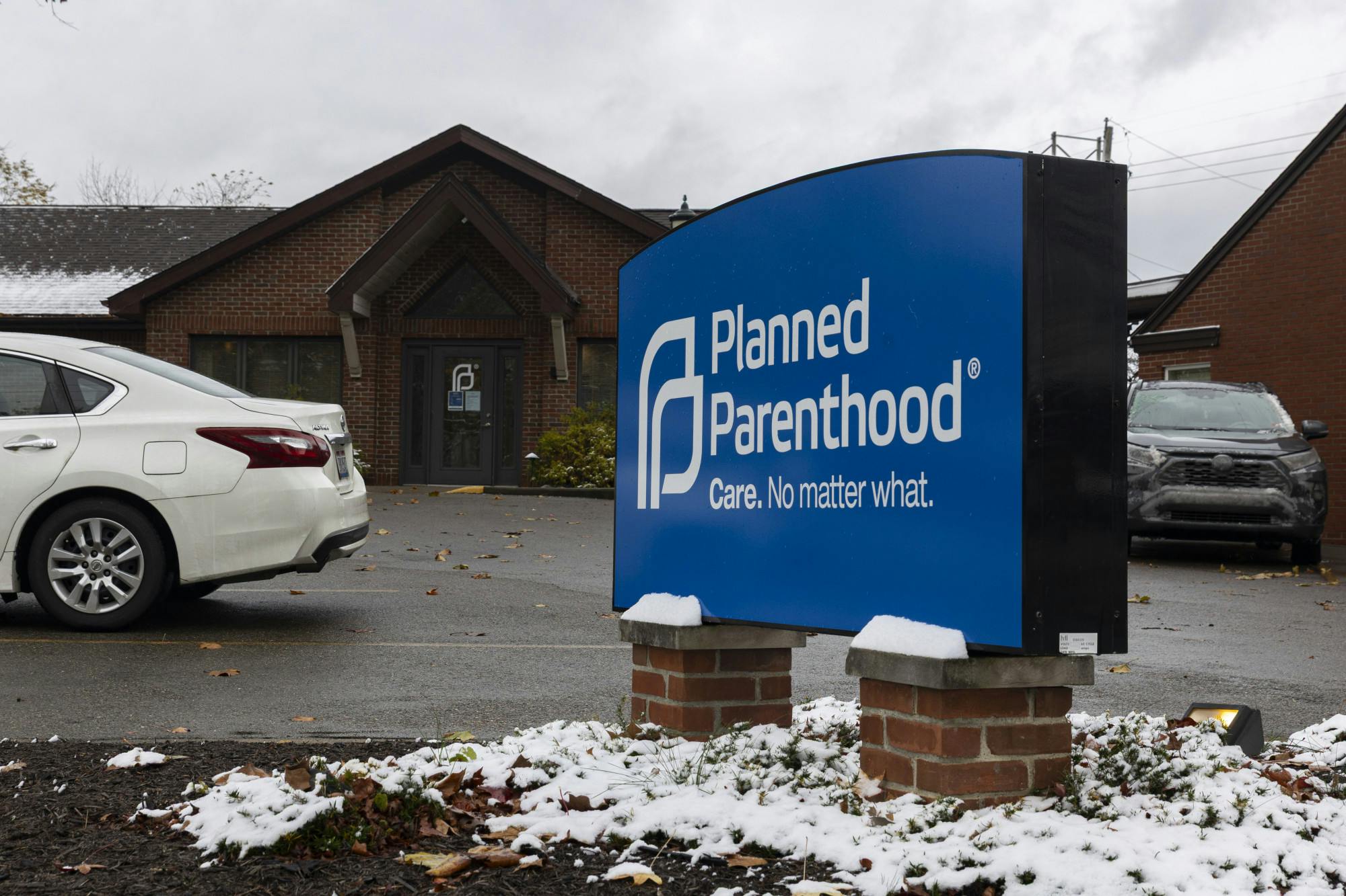 PlannedParenthood_11_10_25_Herx_1.jpg