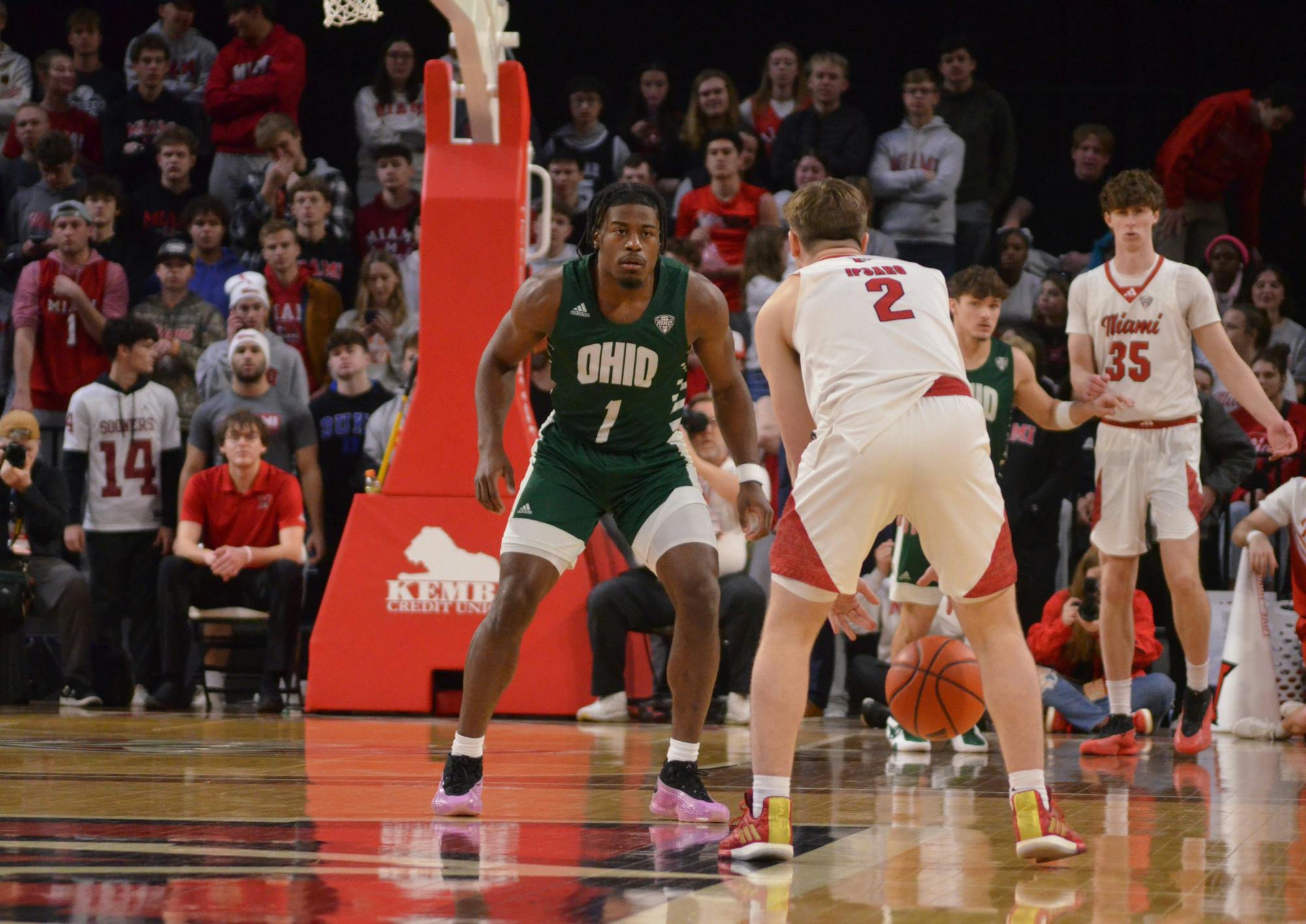 Battle of the bricks in Oxford 