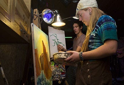 Live Painters  