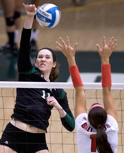 Volleyball: Ohio splits pair of games; Lamberti suffers injury  