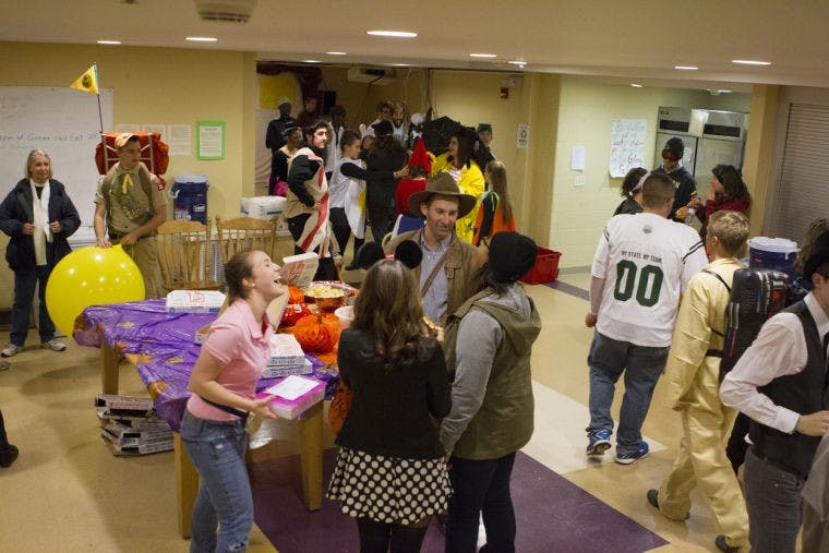 Students find fun at alternative Halloween party  