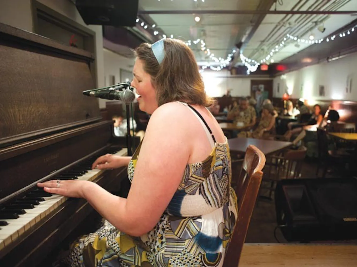 Local bards band together to aid folk maestro