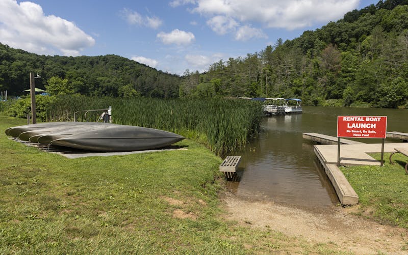 Locals and visitors explore summer activities at Strouds