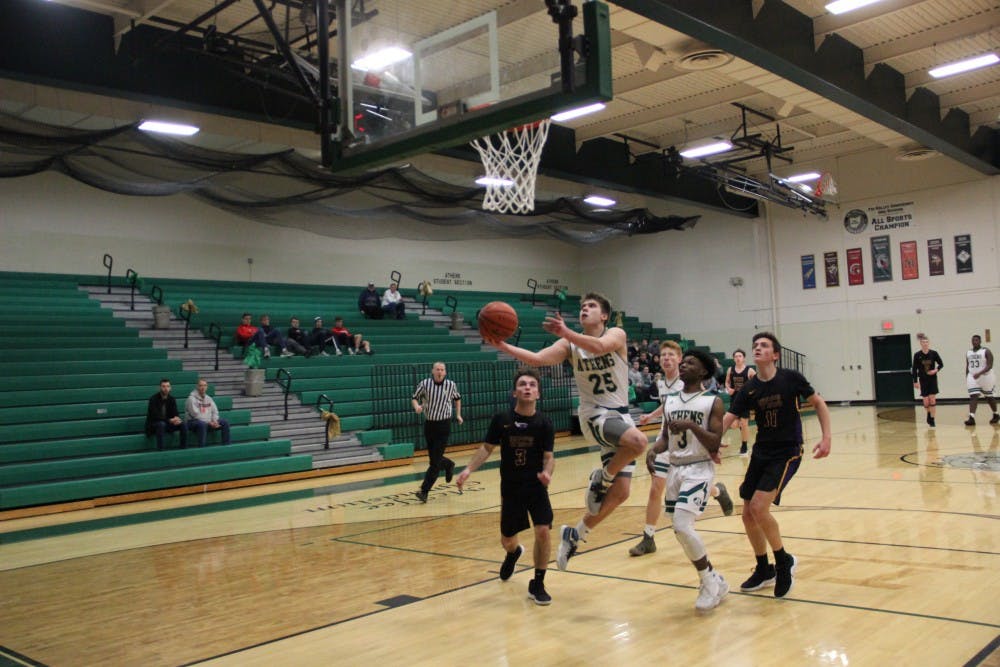 AthensBB Maxfield fast layup.JPG