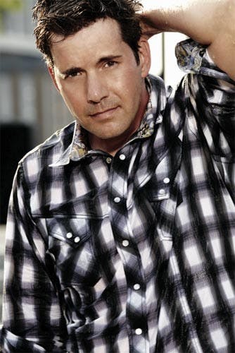 Trio of country stars to play MemAud  