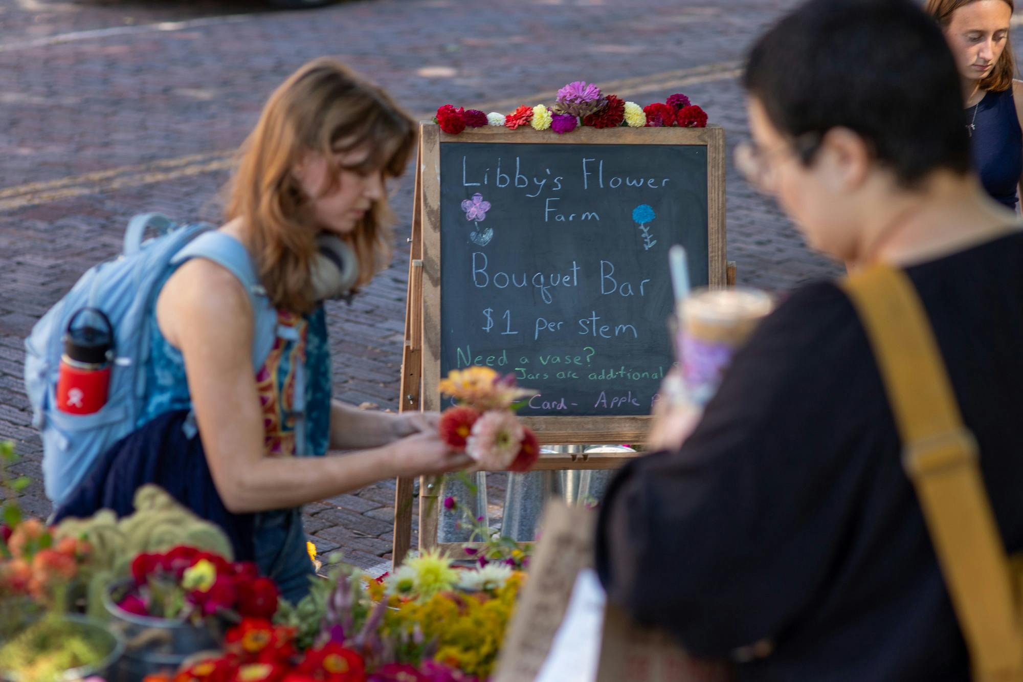 Pop-UpFlowerBar_9_19_2025_Maltry_Elle_ (2).jpg