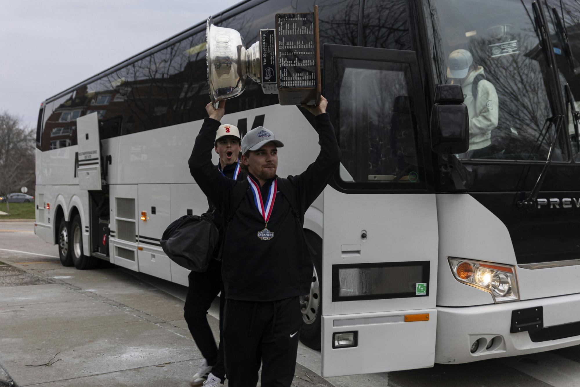Fans welcome Bobcats back after National Championship win