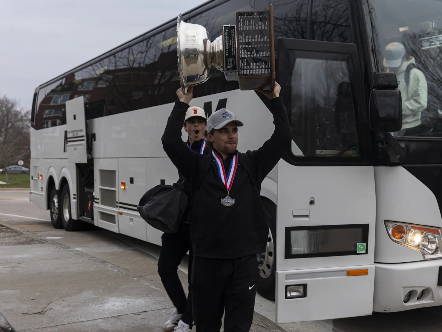 Fans welcome Bobcats back after National Championship win