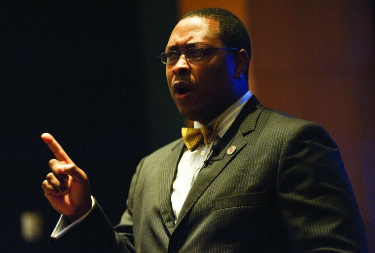 Ohio State professor gives presentation on low graduation rates of African-American males  