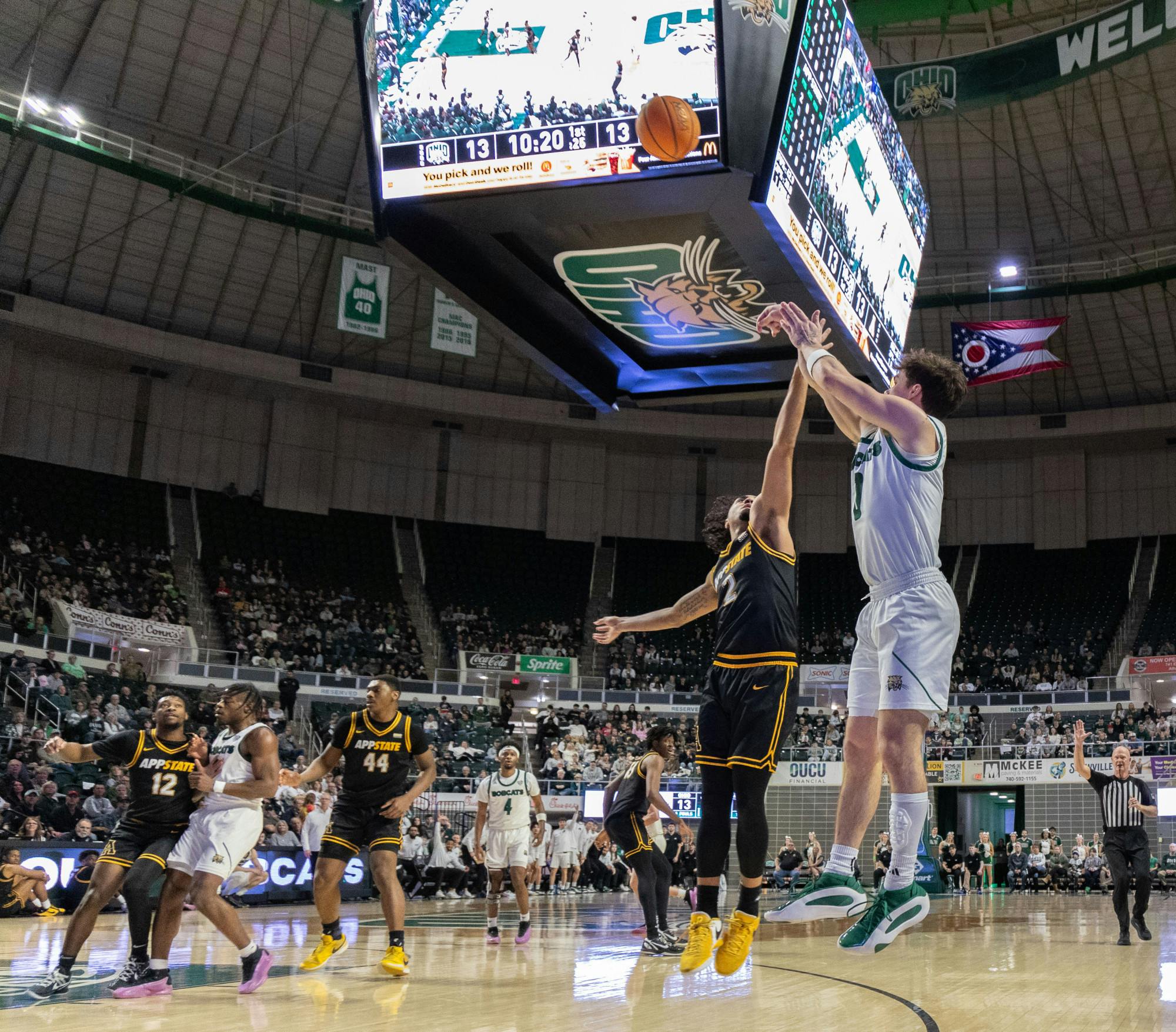 BasketballVSAppState_2_8_25_Reed_Audi_4 (3).jpg