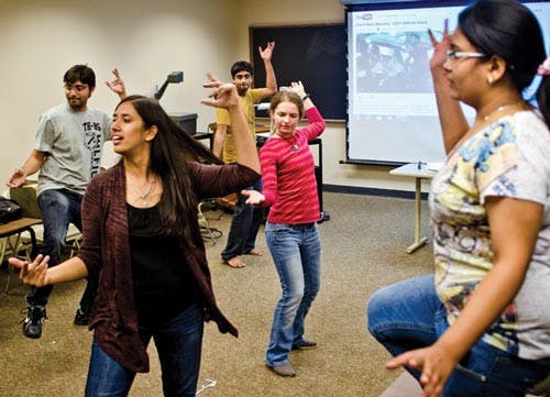 Student-run Holi Fest sheds light on Indian traditions of spring  