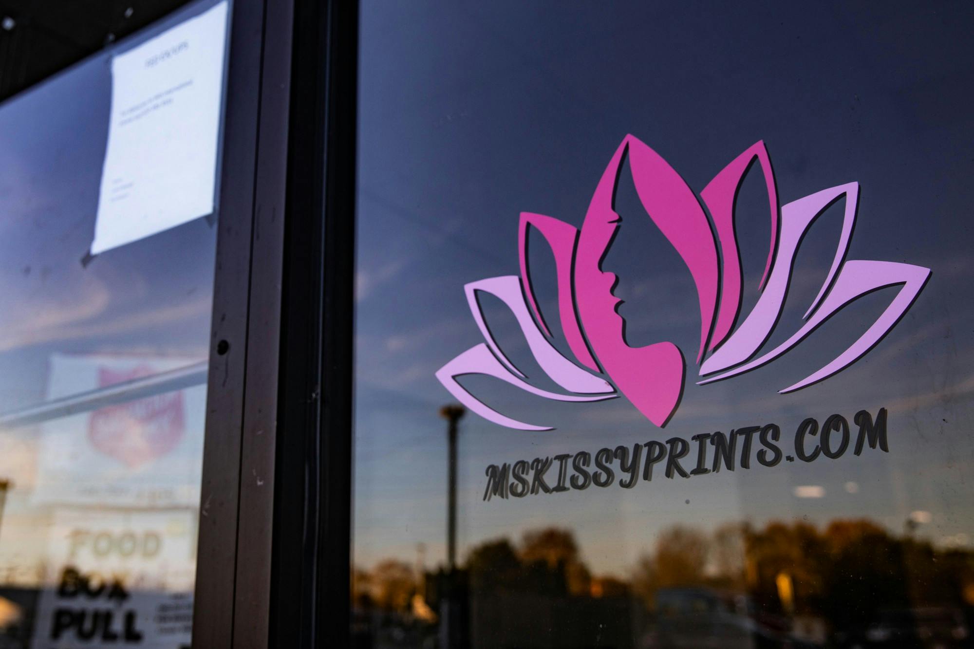 MsKissyPrints_Swanson