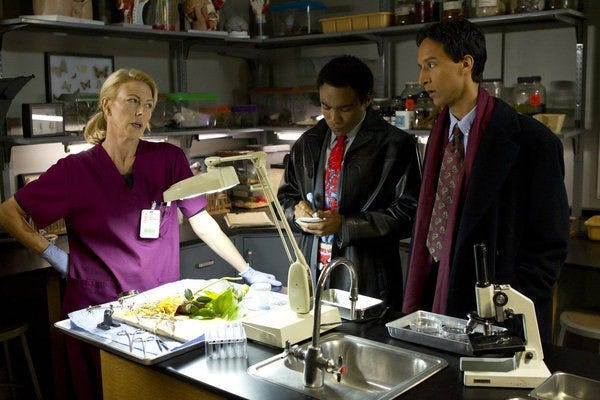 TV: 'Community' rebounds after last week's flop  