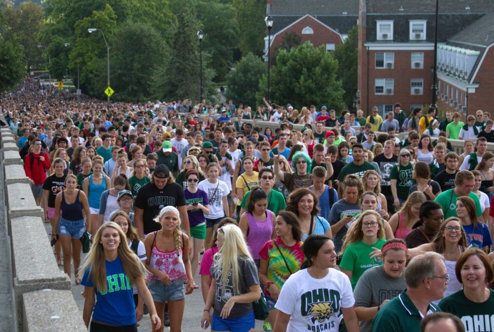 Freshman parade to College Green  