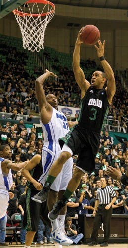 MAC Notebook: Conference teams focus on final games  