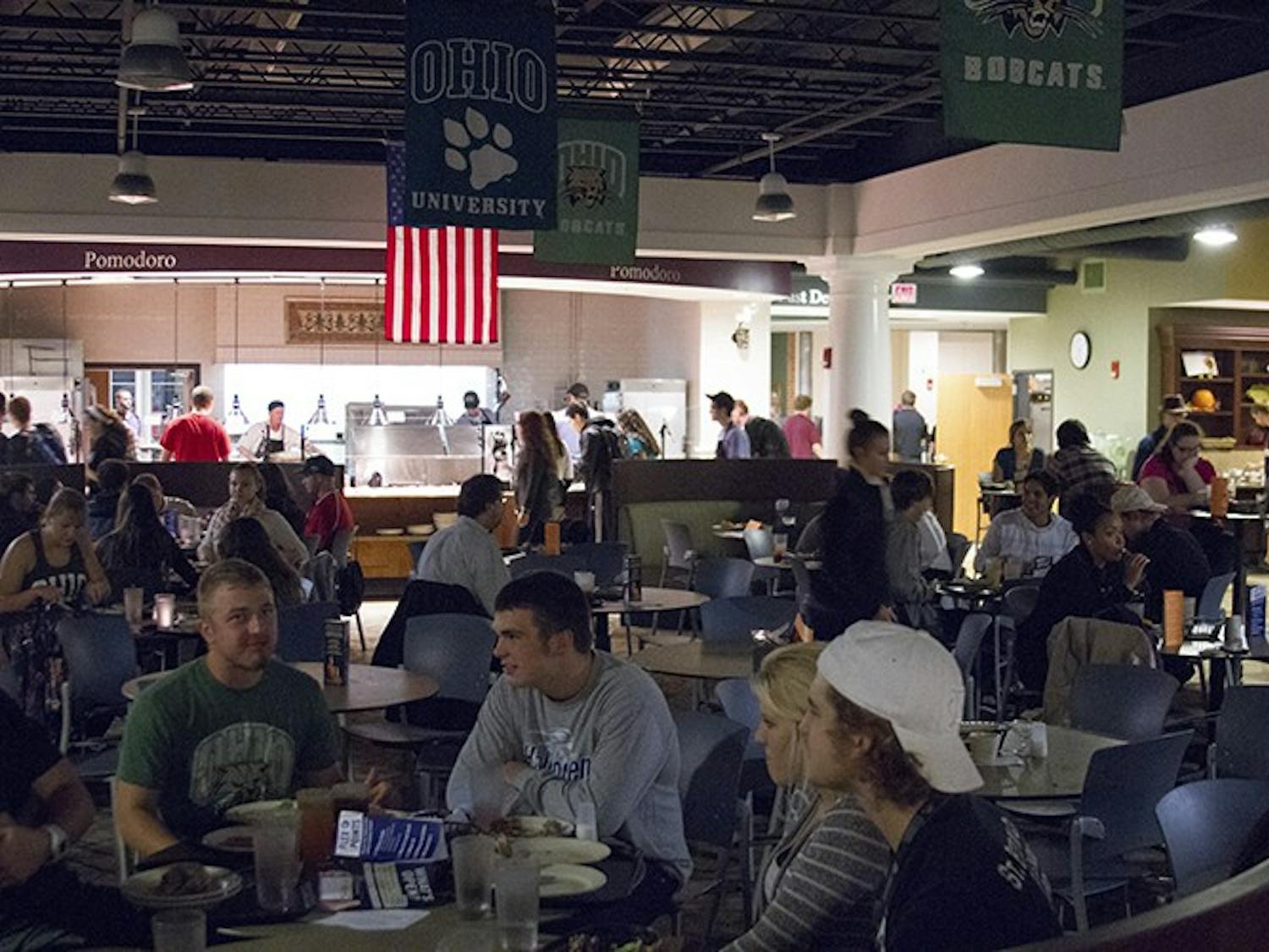 Group goes green with candlelit dinners