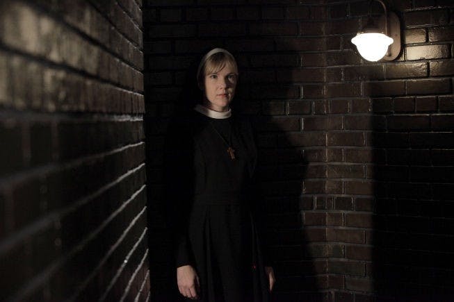 TV: 'American Horror Story' soars again with Halloween episode  