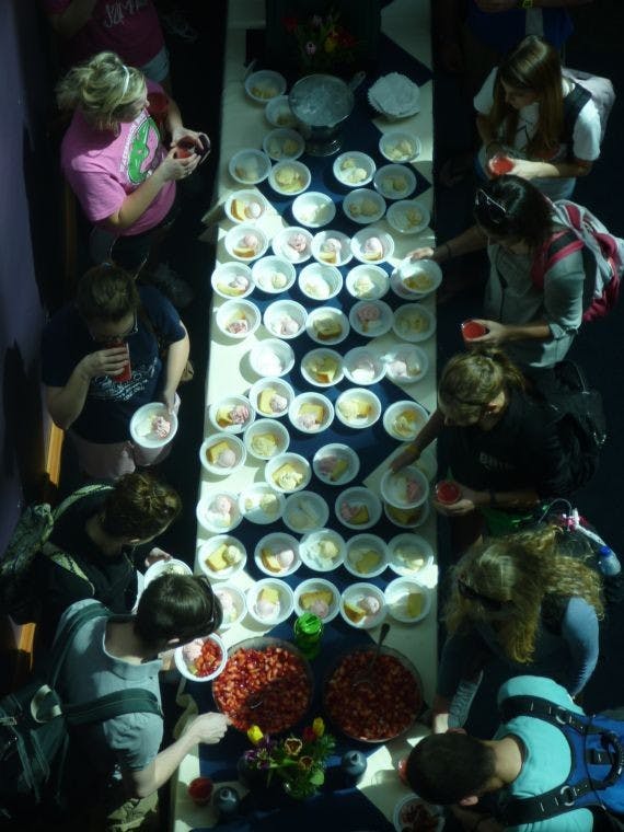 'Strawberry Day' tempts students with free treats  