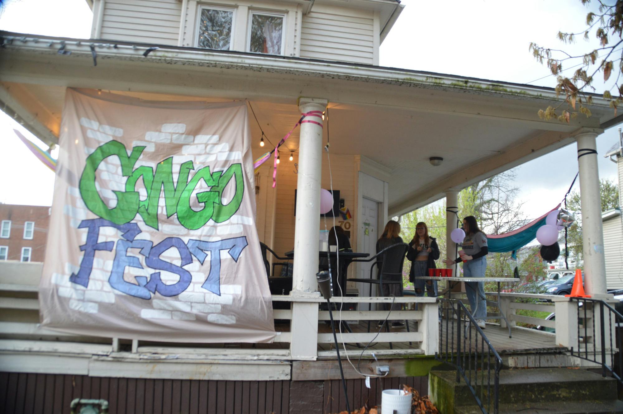 Fest goers take on Congo