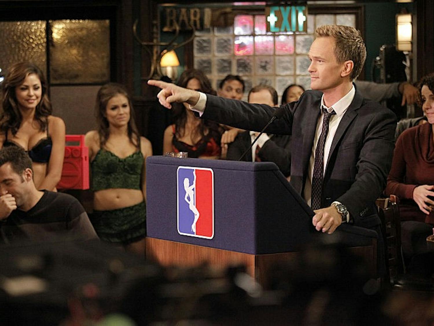 TV: HIMYM fails to get our "Stamp Tramp"