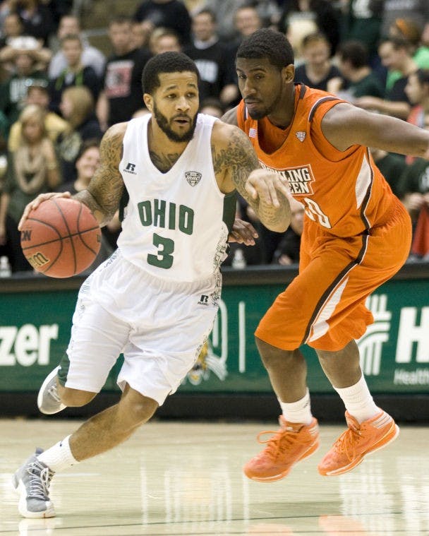 Men's Basketball: Late comeback pushes Bobcats past Eagles  