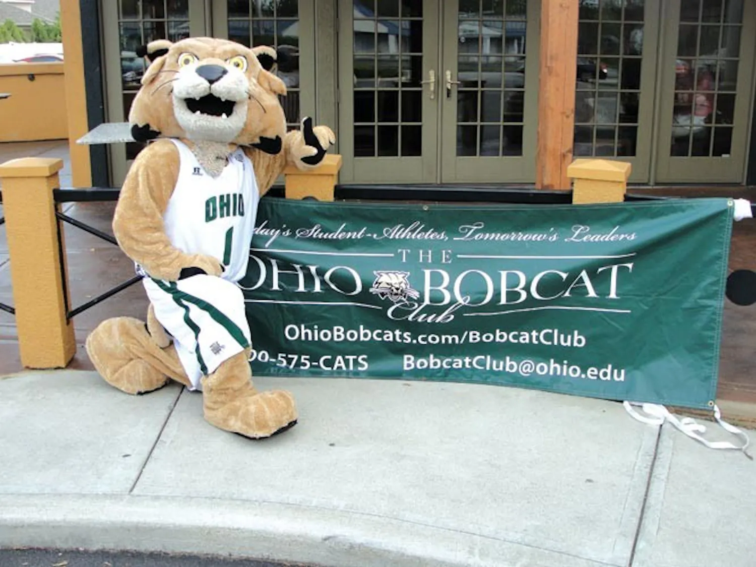 Bobcat Caravan brings Ohio Athletics right to fans