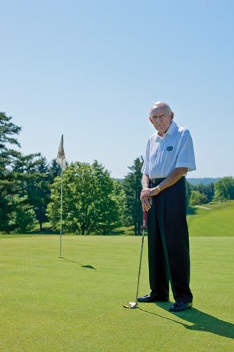 Golf legend Finsterwald returns to OU for round of golf  