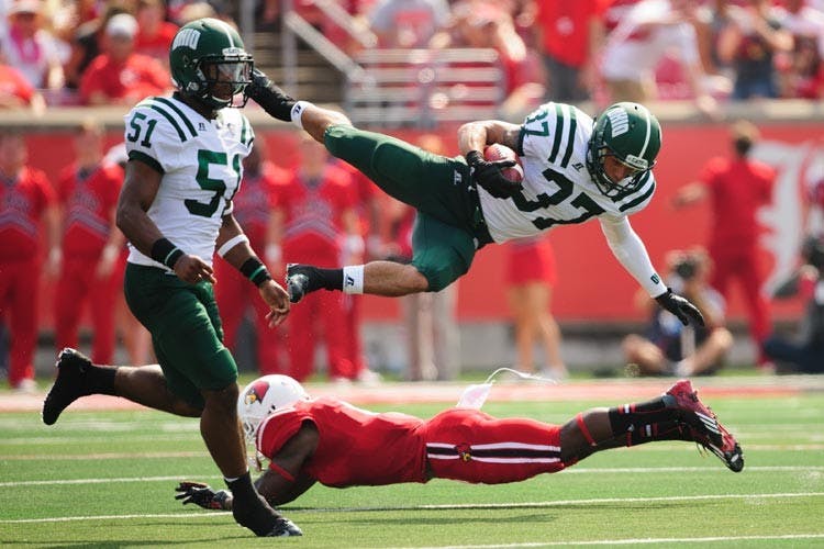 Football: Cardinals pick apart Bobcats in brutal season opener  