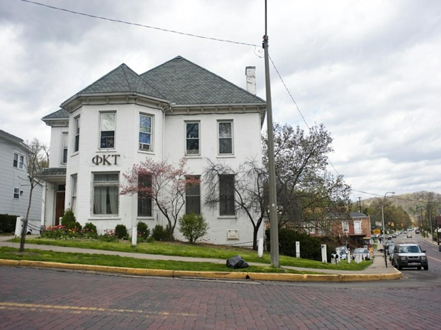 Police investigating report of sexual assault at Phi Kappa Tau house  